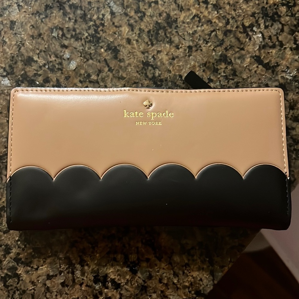 New kate spade wallet